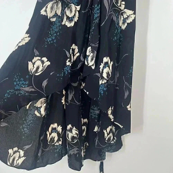 $398 Christy Dawn The Bergen Wrap Maxi Dress Womens Small Blue Floral Flowy - Picture 5 of 12